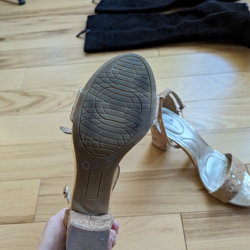 Sandals - Picture 2 of 4